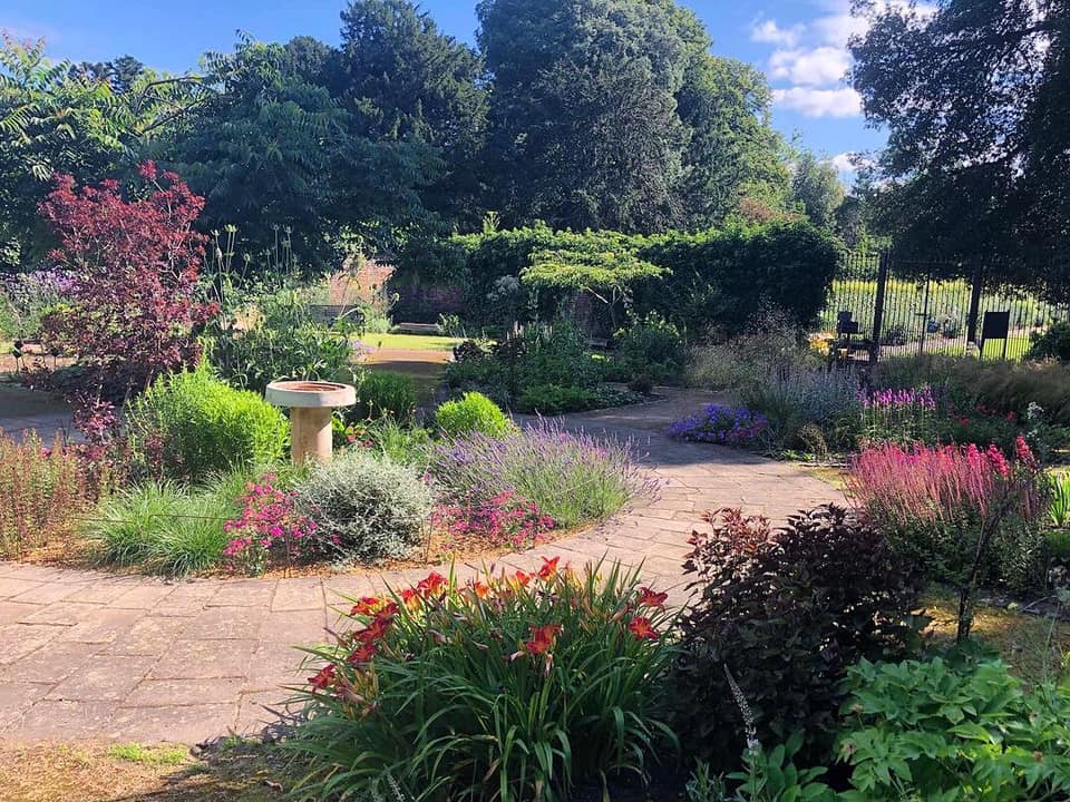 Charlton and Blackheath horticultural society garden