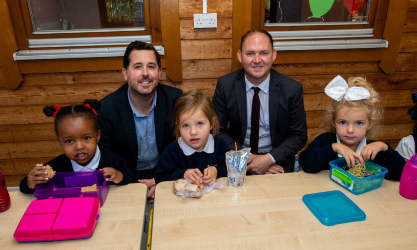 James Searjeant Headteacher and Cllr Danny Thorpe with pupils at Wyborne Primary School.