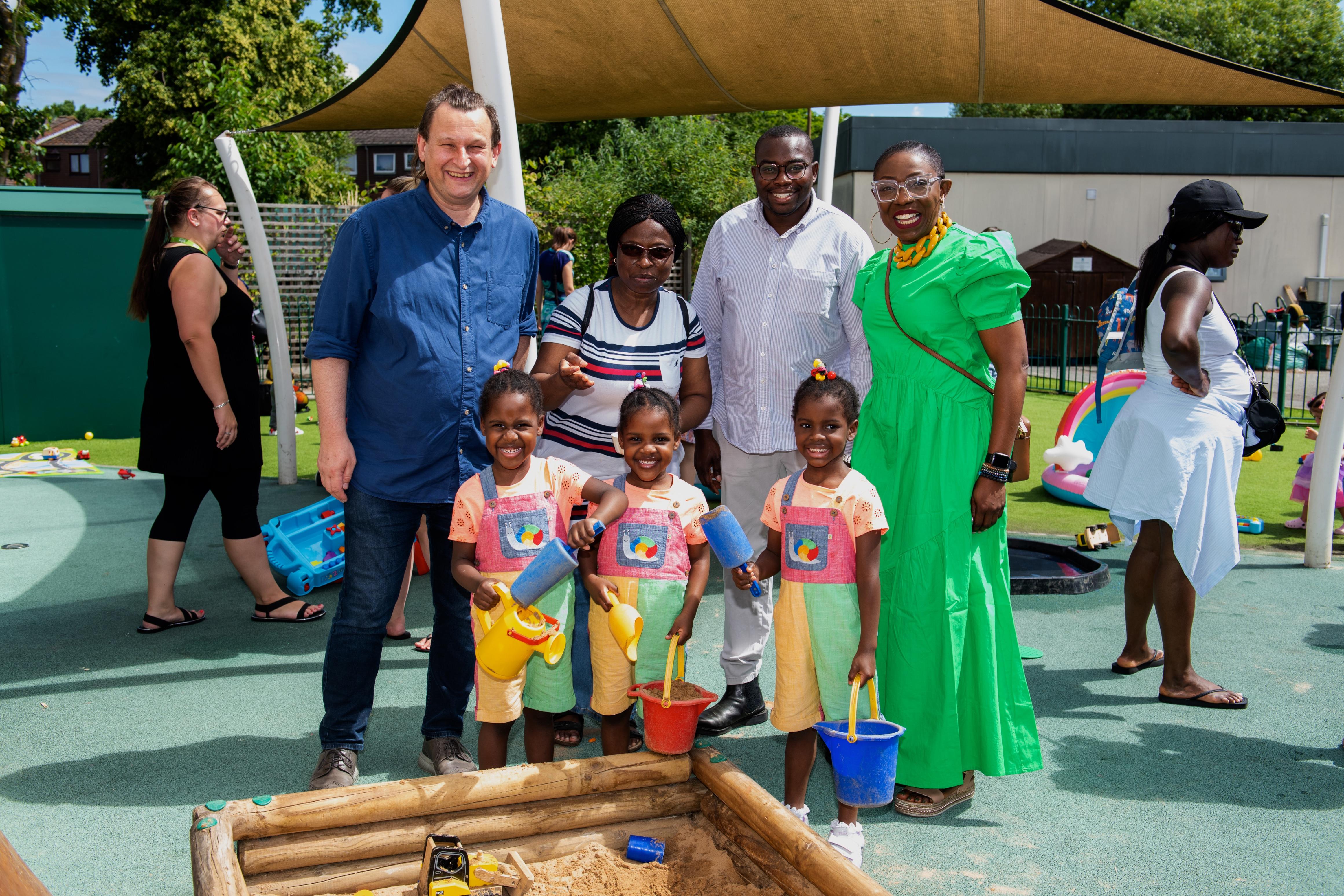 Family Hubs soft launch in Thamesmead Commons