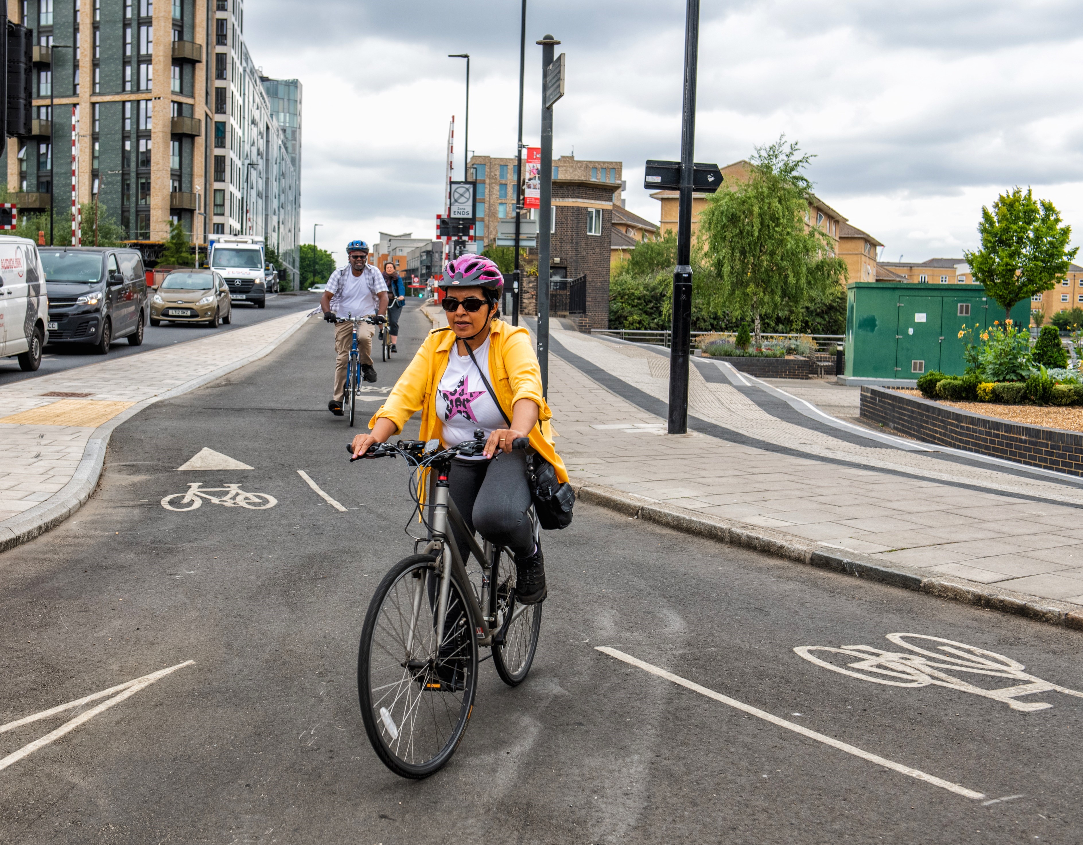 Cyclist on Greenwich road