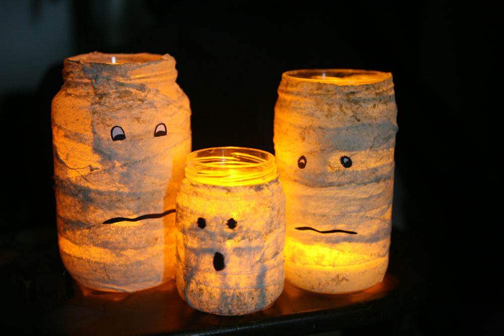 Mummy candle holders