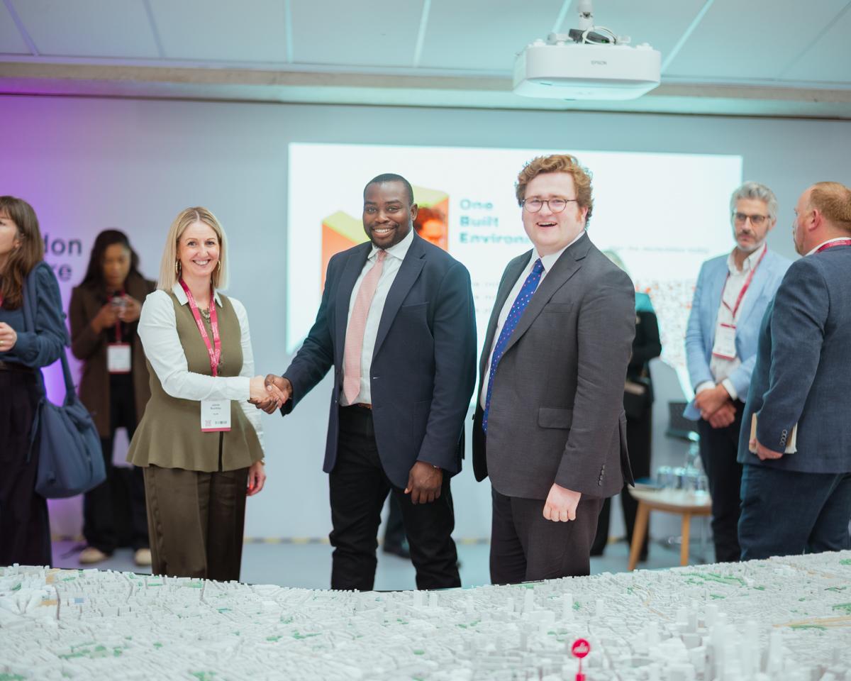Jaime Buckley from Hyde shakes hands with Council-Leader Cllr Anthony Okereke and Cllr Tom Creswell.jpg