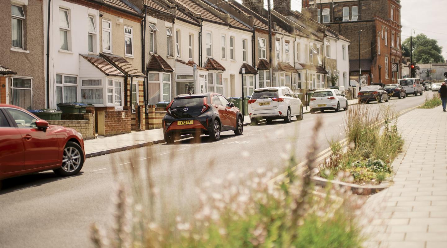 A picture showing a street in the Royal Borough of Greenwich which includes elements of what makes up a Sustainable Street