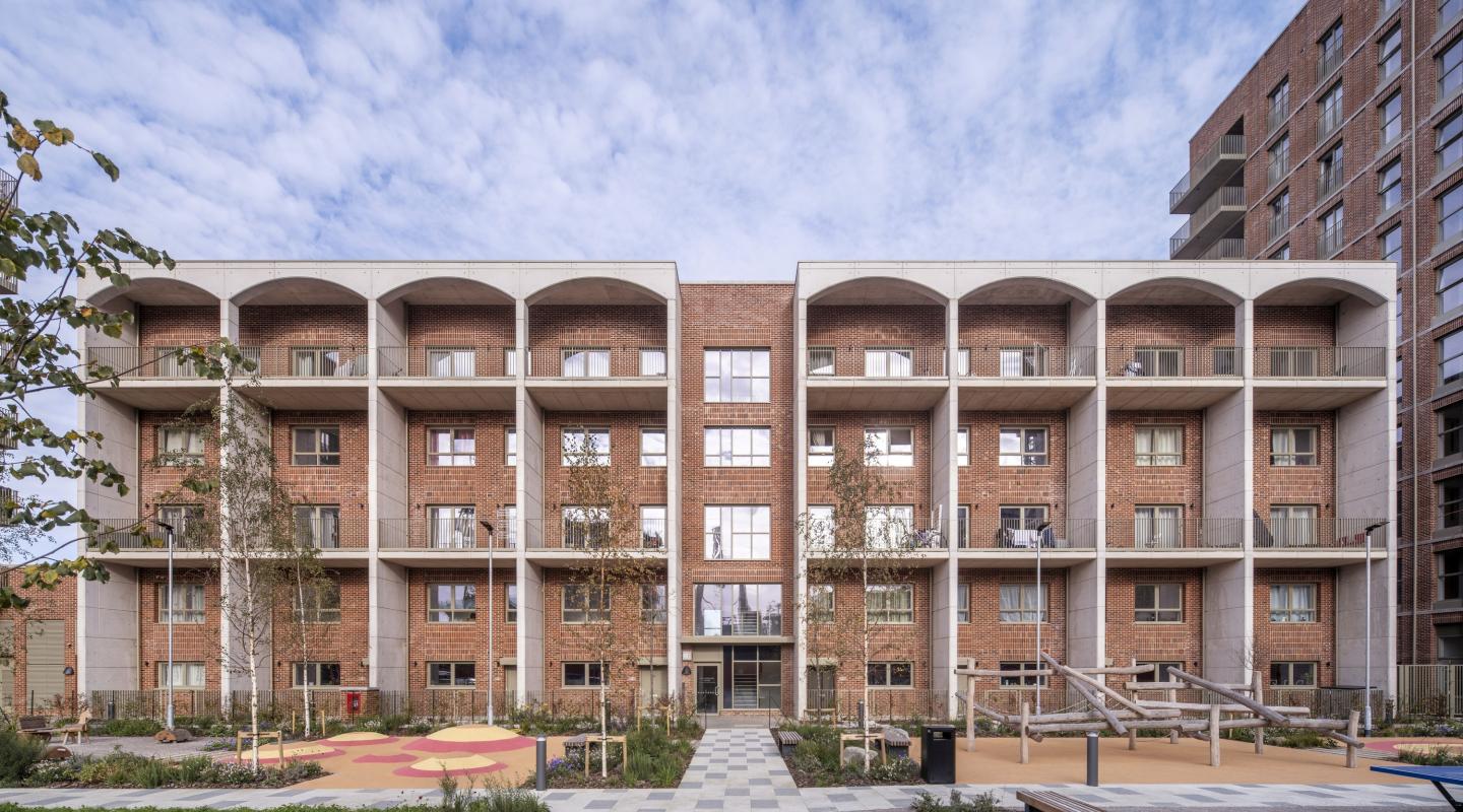 A photo of Kidbrooke Park Road North, the first phase of a 452 home carbon neutral social housing development.